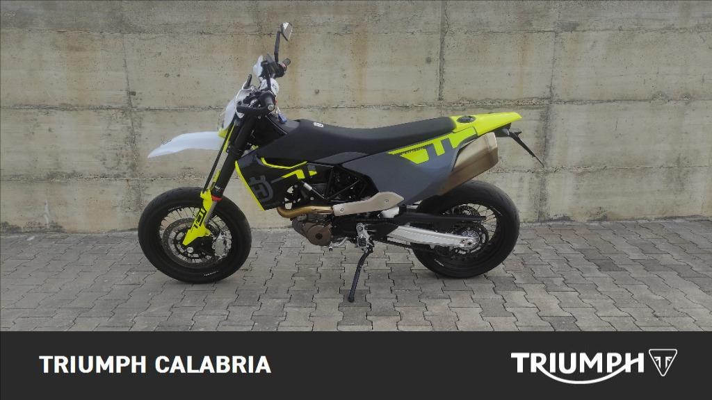 HUSQVARNA Supermoto 701 4T 