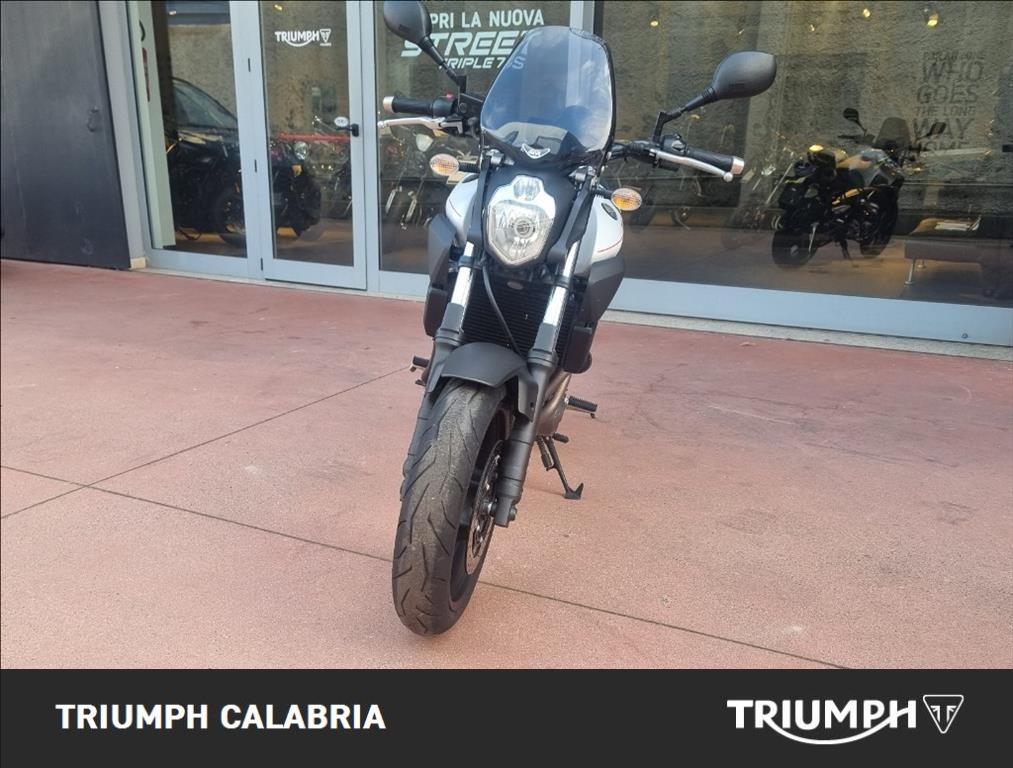 YAMAHA MT-03 660 